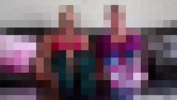 Oynat Dizlerimin üstünde joi dışında hiçbir şeyde bana mastürbasyon yapmana izin vereceğim