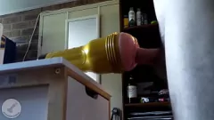 play Sesión de masturbación de carne de carne masculina australiana: Cock sin cortar y corrom como Cumshot