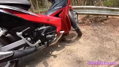 चलाएँ एशियाई शौकिया चेरी की पहली पीओवी blowjob और नंगेबैक डिक पर सवारी