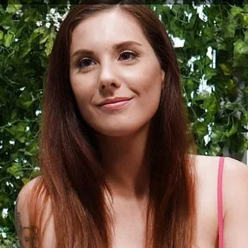 Pornstar Lilian Stone