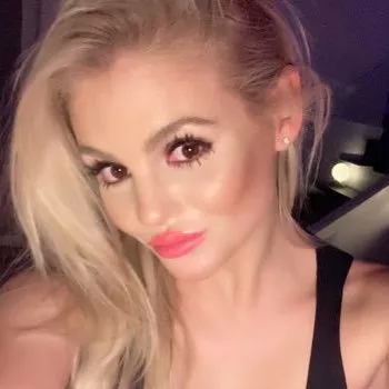 Pornstar Katy Jayne