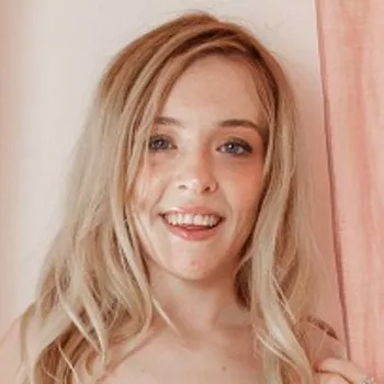 Pornstar Madi Collins